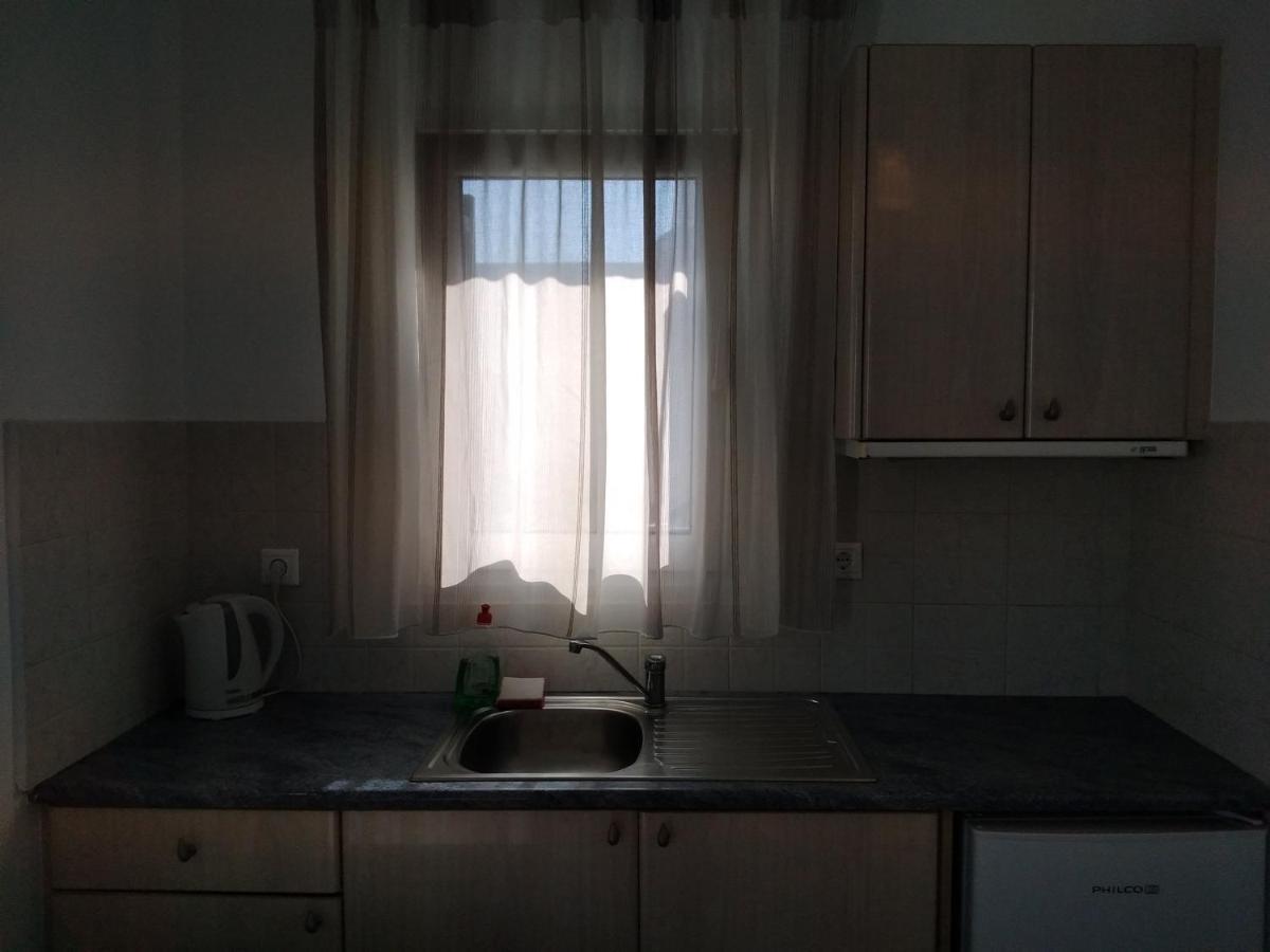 Celeste Apartments أورنوس المظهر الخارجي الصورة