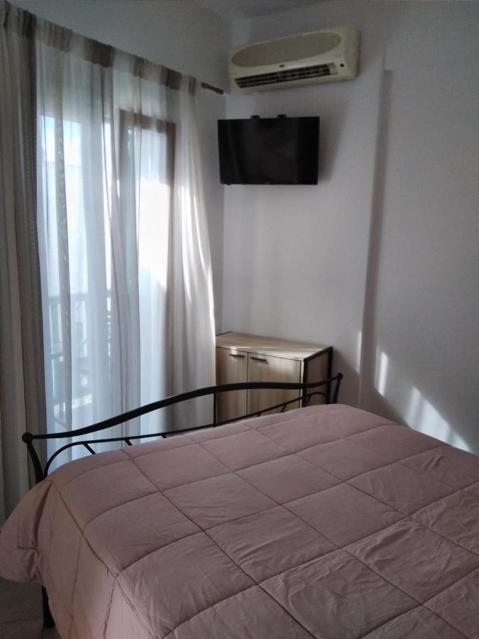 Celeste Apartments أورنوس المظهر الخارجي الصورة