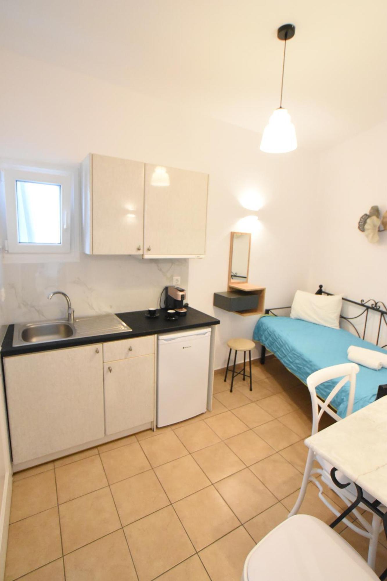 Celeste Apartments أورنوس المظهر الخارجي الصورة
