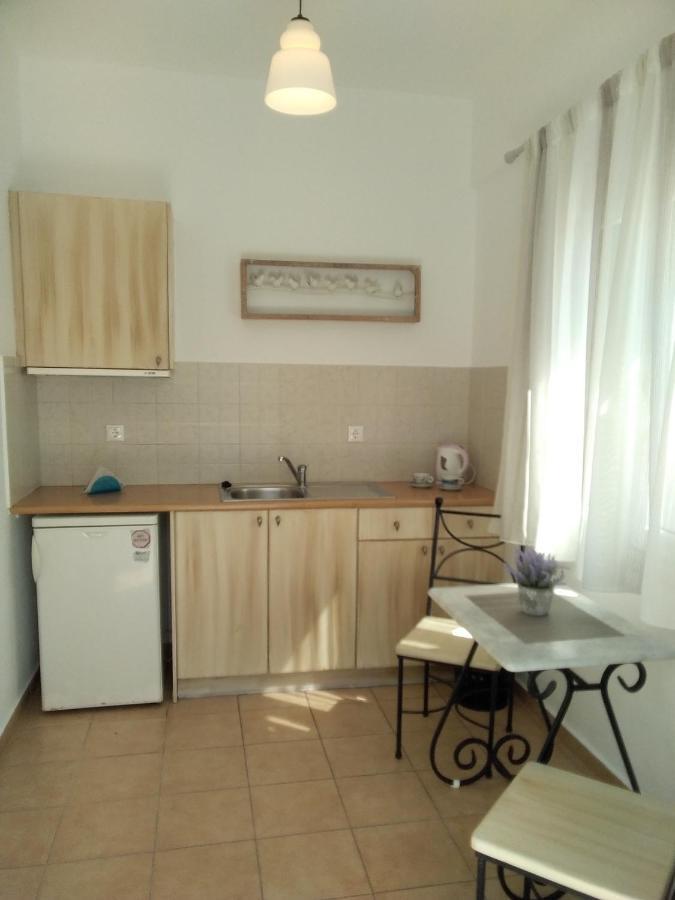 Celeste Apartments أورنوس المظهر الخارجي الصورة